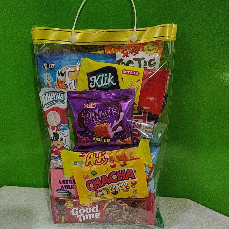 

Bingkisan//hampers//paket ulang tahun anak murah