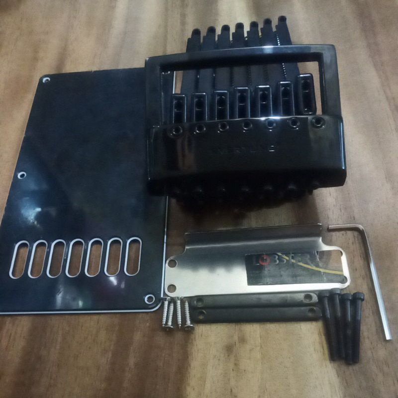 EVERTUNE BRIDGE F MODEL 7 STRING BLACK FIXE BRIDGE EVERTUNE