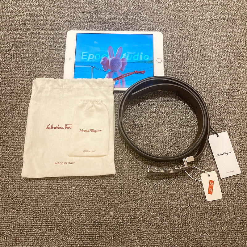 Ferragamo men's cowhide belt silver horseshoe buckle fashion accessories