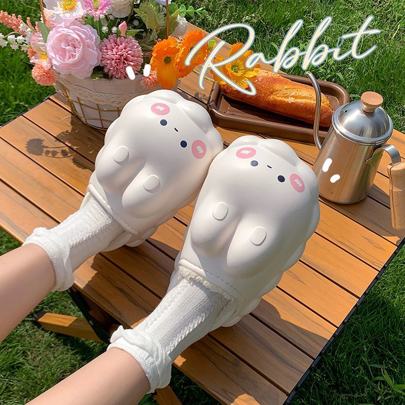 Sandal wanita dalam ruangan rumah pasangan rumah EVA di luar paket keausan dengan sandal kartun lucu