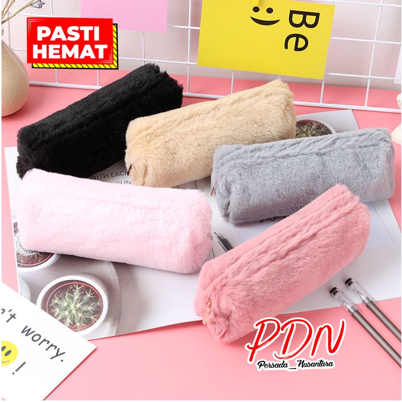 TEMPAT PENSIL BULU FREE GANTUNGAN POMPOM POUCH MAKE UP KOSMETIK AESTHETIC TEMPAT ALAT TULIS DOMPET BULU HALUS SERBAGUNA PN91