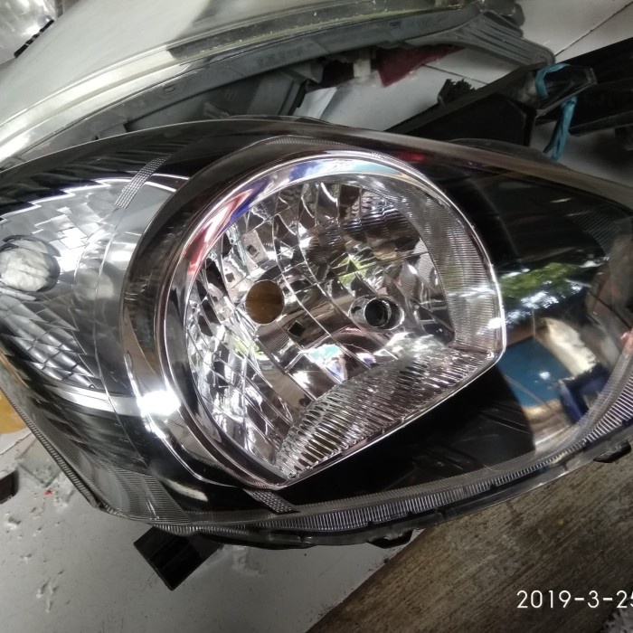 {BEKAS} headlamp ayla agya Diskon