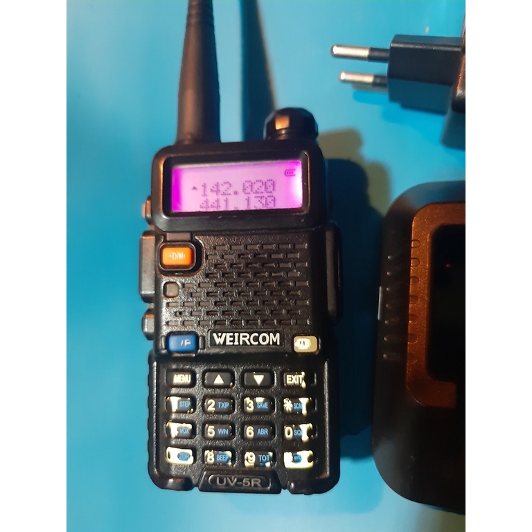 HT Weircom Uv5r  Dual Band Second Normal Mirip Ht Baofeng UV 5R  Lengkap Charger Power 5 watt Batera