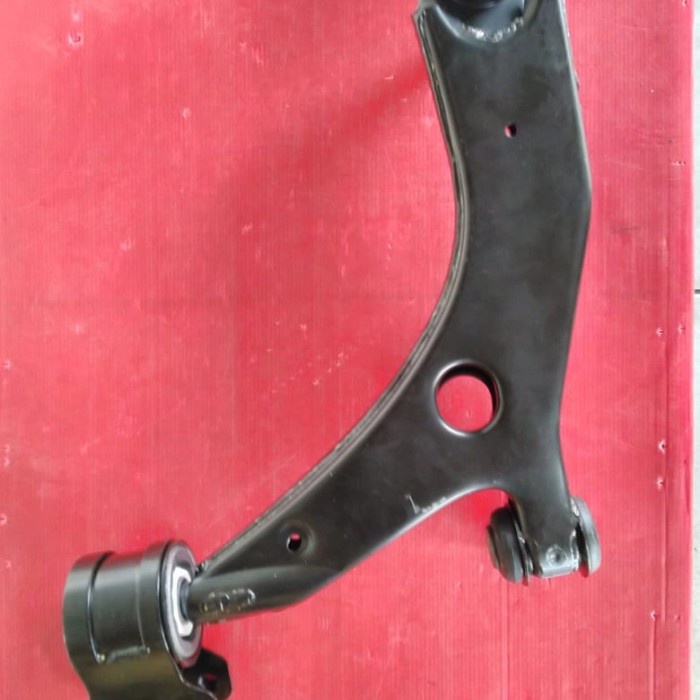 Arm Lower Assy Kanan. Mazda-3 '2003~2006. .