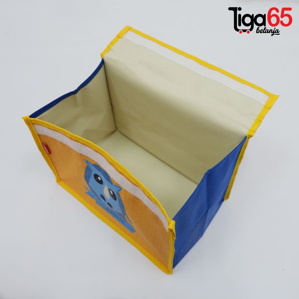 Bag Lunch Box Segitiga 614