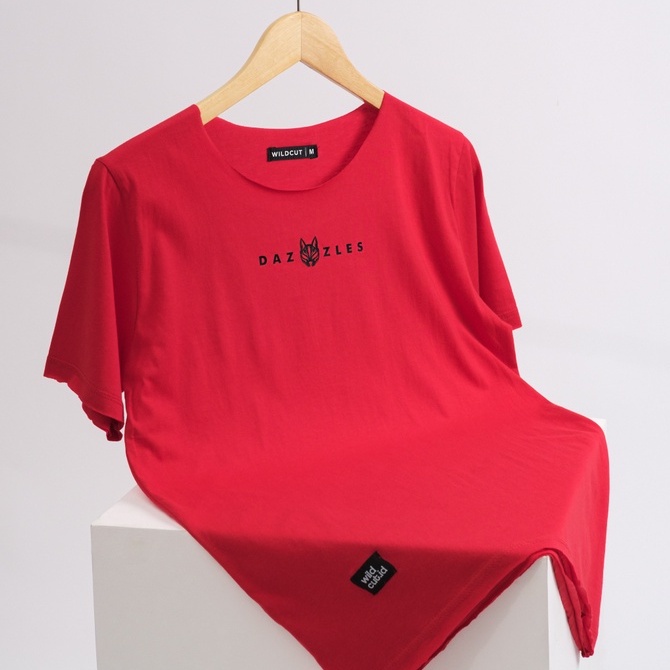 UNFINISHED T SHIRT WILDCUT X DAZZLES - MERAH