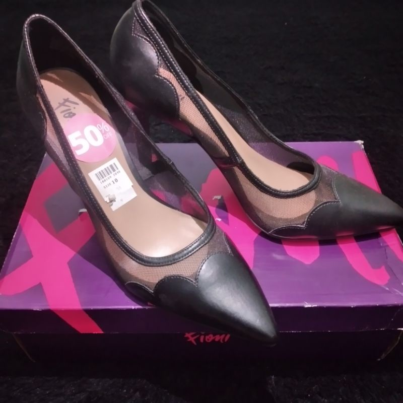 ❤️ SPECIAL PRICE PAYLESS ❤️ Fioni Heels Black Sepatu High Heels Size 41.5