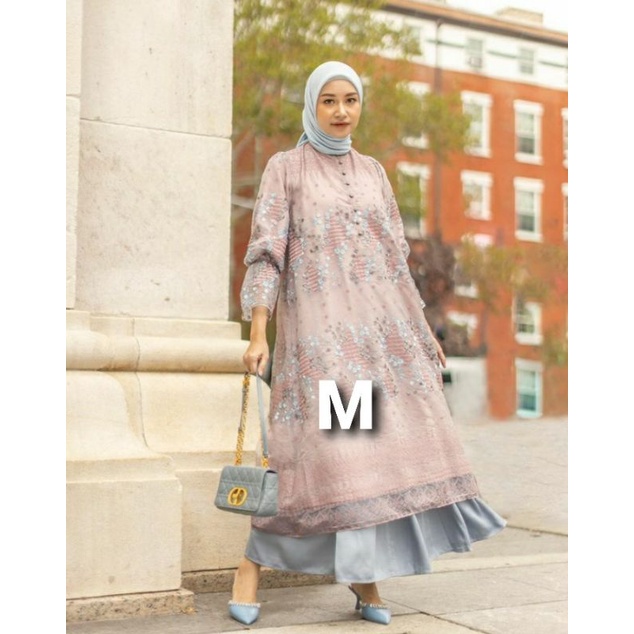 CHARLOTTE TUNIK HEAVEN LIGHTS, MAYA TUNIK, SEMESTA TUNIK, KOKO DOBY KIDS, RUMI TUNIK VANILLA HIJAB