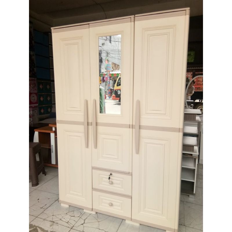 (KHUSUS KARGO SELURUH INDONESIA) Lemari Pakaian Baju Murah Plastik Olymplast 3 pintu olimplas 3 pint