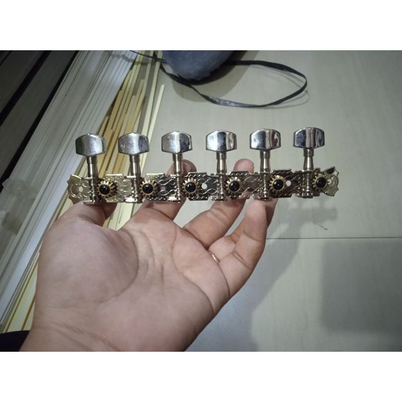 Dryer Gitar Puteran Tuning Gitar Akustik Model Renteng Stainless Chrome