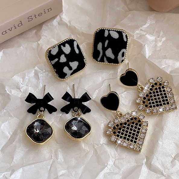 Anting Tusuk Motif Houndstooth Hias Mutiara Imitasi Bahan Sterling Silver 925 Ala Korea Untuk Wanita