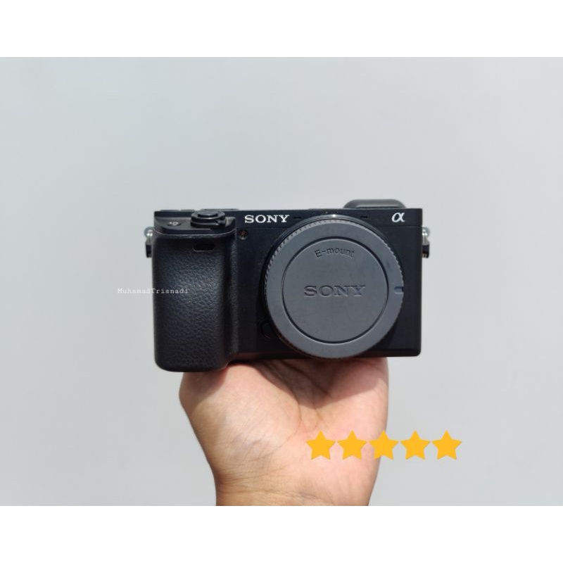 Camera Kamera Mirrorless Sony A6400 Body Only Hitam Mulus Like New Murah