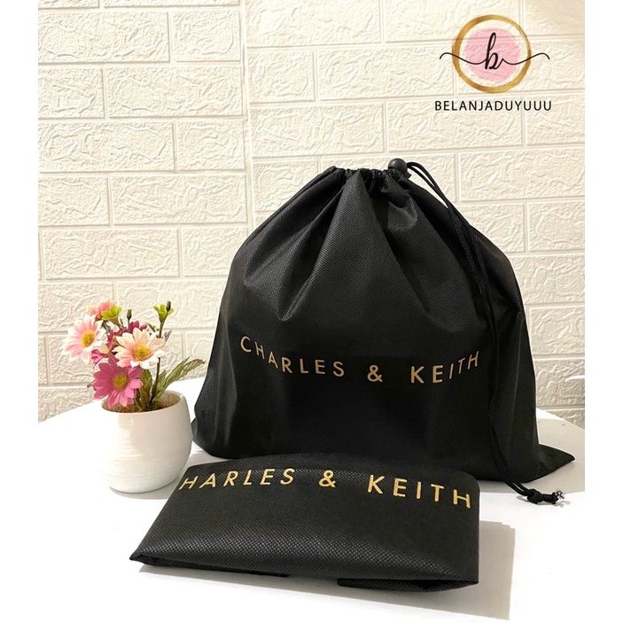 CHARLES &amp; KEITH DustBag Pengganti Sarung Tas Pelindung Debu Serut Dust Bag DB Branded