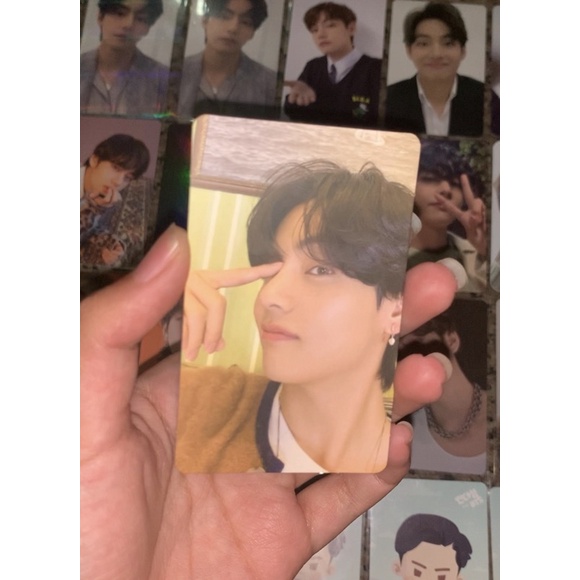Taehyung BE Essential Photocard // tae V ess RPC PC