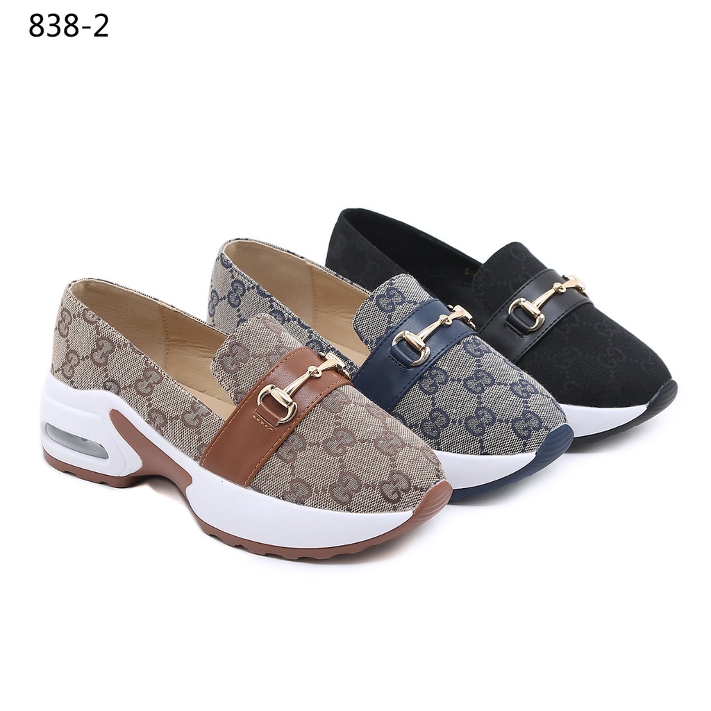 GC Horsebit GG Canvas Slip-on Shoes 838-2