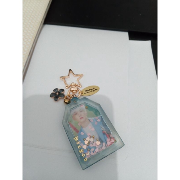wonwoo seventeen kpop resin gantungan kunci omamori
