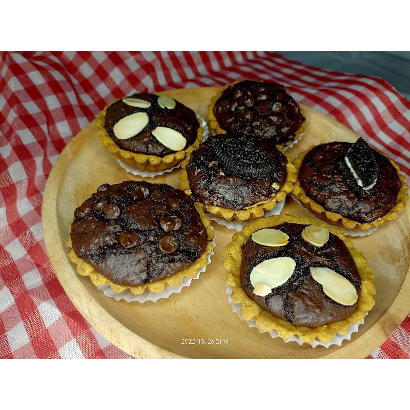 

PIE BROWNIES FUDGIE ALMOND KEJU CHOCOCHIPS OREO