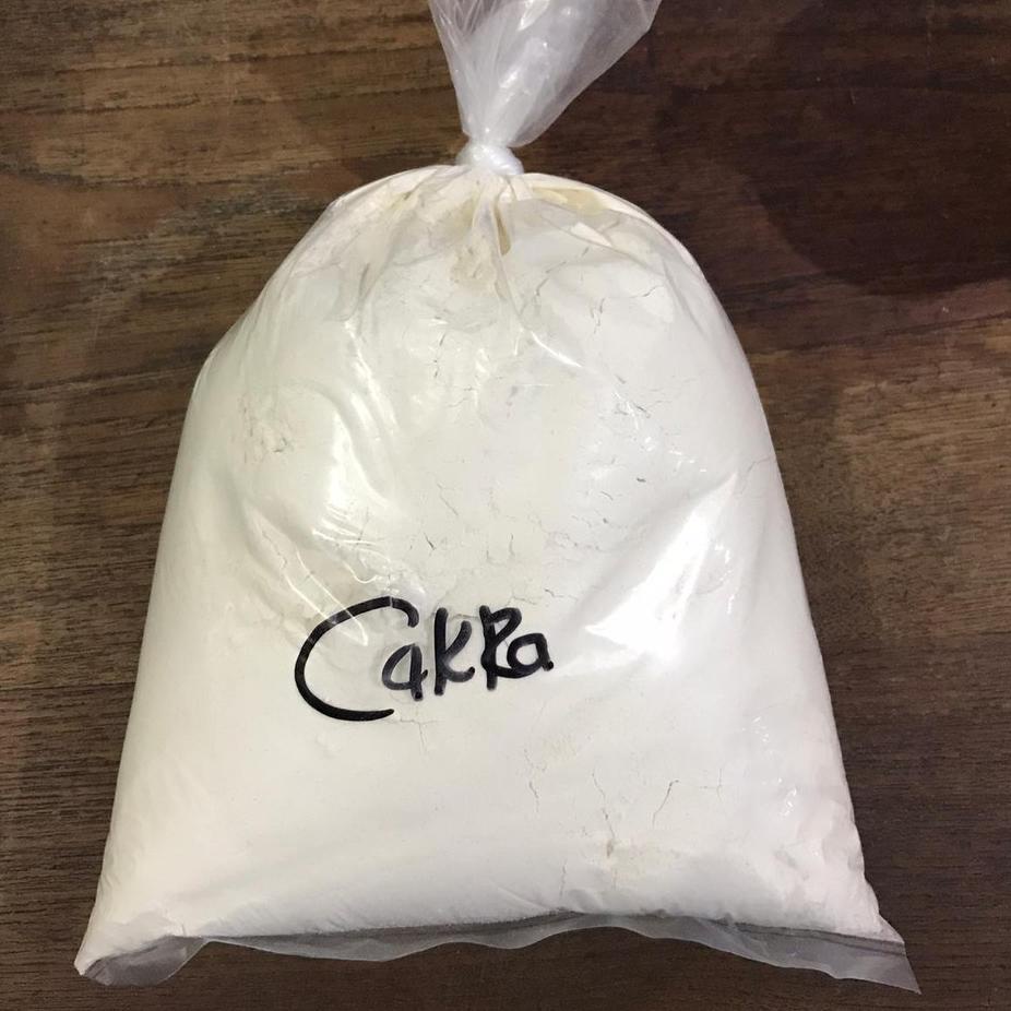 

Pro Hemat--Tepung Terigu Cakra Kembar 1kg - Cakra Kembar