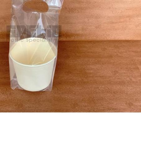 

Kantong Plastik Bening 12x38 / PP Plong Bening / Plastik Paper Bowl