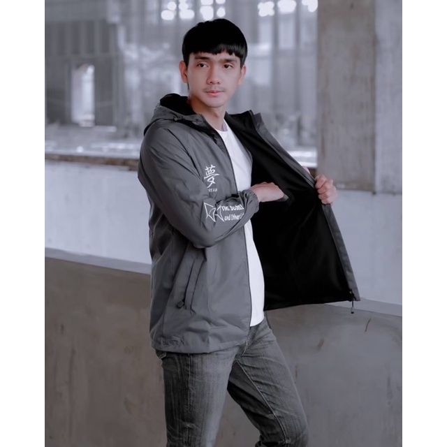 The Bojiel - Jaket Pria Jaket Parasut Jaket Outdoor Mountain Jaket Distro Jaket Casual Abu