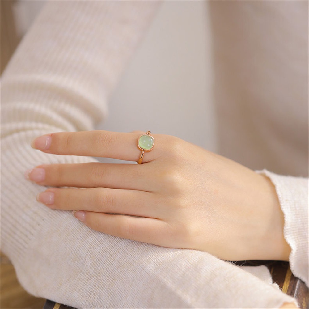 【COD Tangding】Cincin Batu Giok Imitasi Gaya Retro Minimalis Untuk Wanita