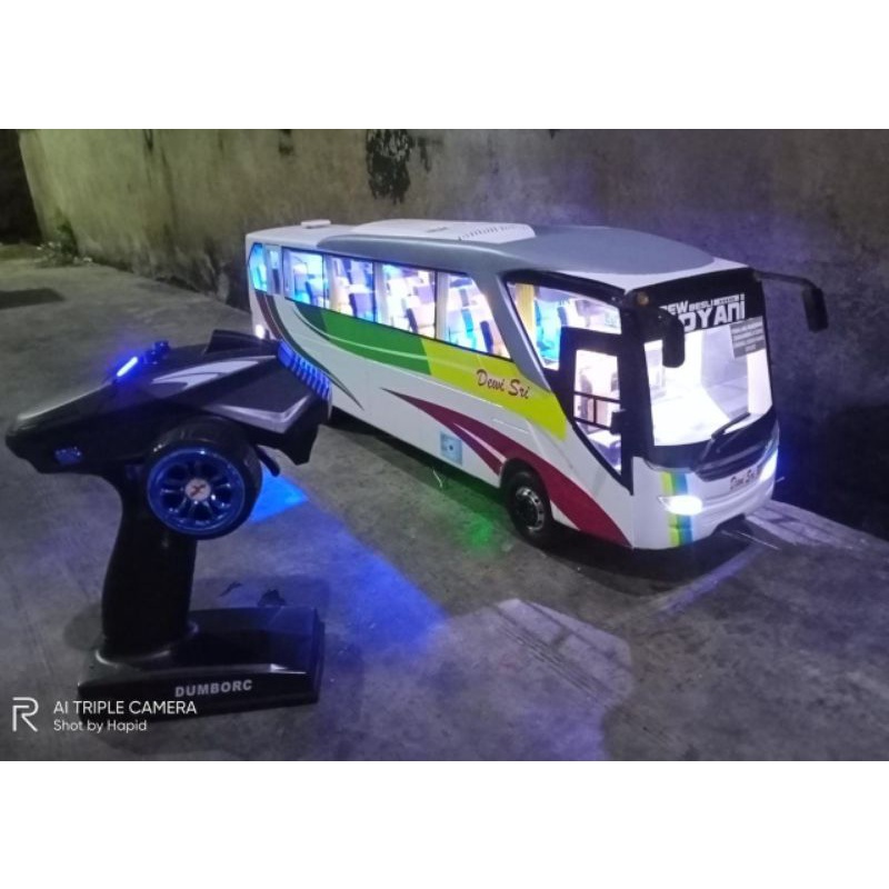 RC BUS Dewi Sri