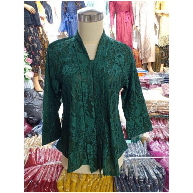 Kebaya modern / kebaya kutu baru / atasan kebaya kutu baru / kebaya murah terbaru / kebaya putih pol
