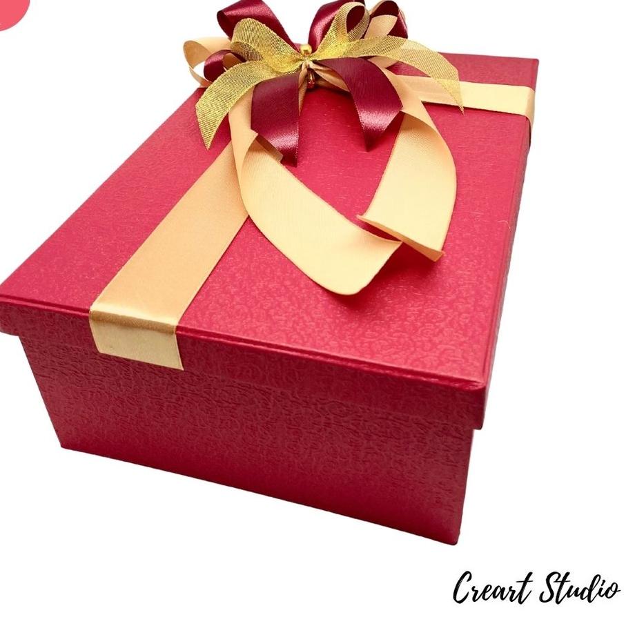 

Kekinian Kotak Kado Gift Box 30x20 cm Tinggi 10 cm - Merah ✓