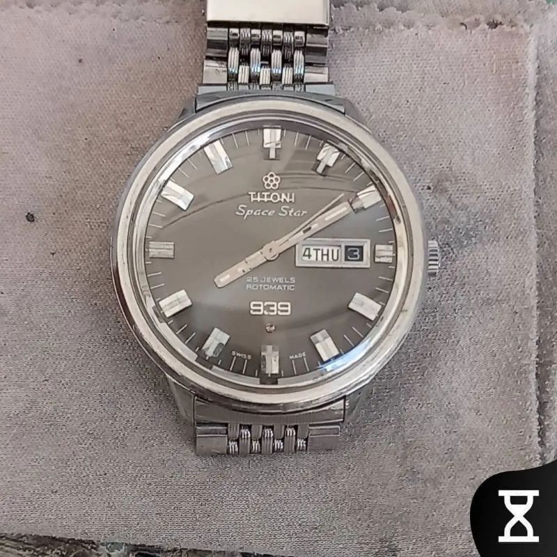 Jam Tangan Titoni Space Star 939