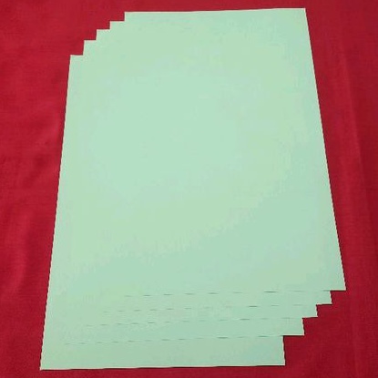 

5 Lembar Kertas Warna Hijau