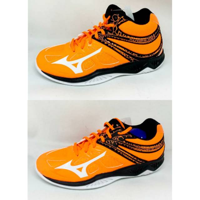 Kicosport sepatu voli mizuno thunderblade 2 mid low orange black original new