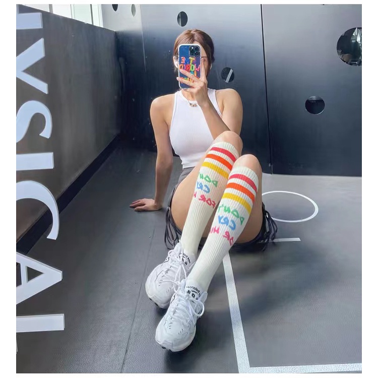 Kaos Kaki Panjang Wanita Old School Fashionable socks