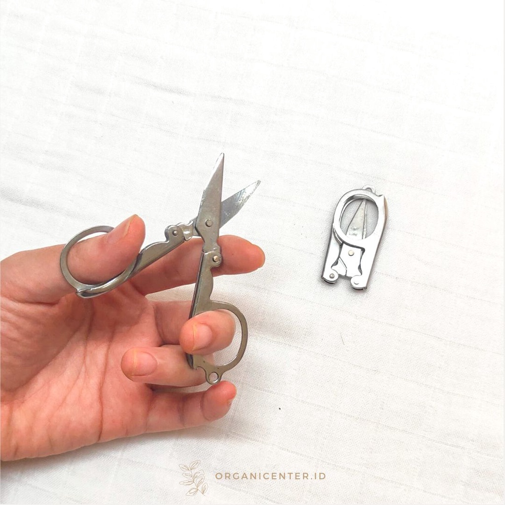 Gunting Lipat Foldable Pocket Scissor