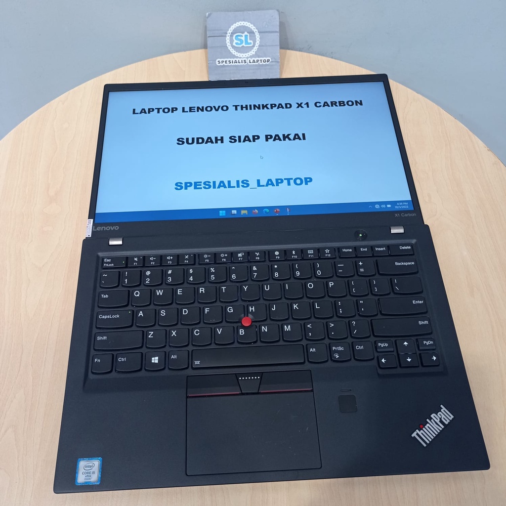 Lenovo Thinkpad X1 Carbon Intel Core i7 7600U 16GB SSD 512GB Win10 Pro Black