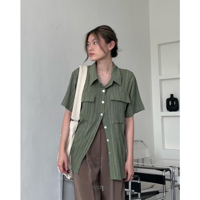 ECINOS - Irene Crinkle Top Termurah