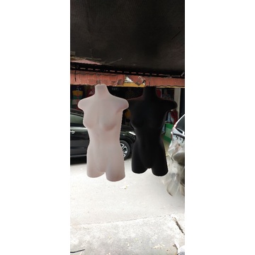 Isi 6 pcs body gantung aw dinding wanita dewasa