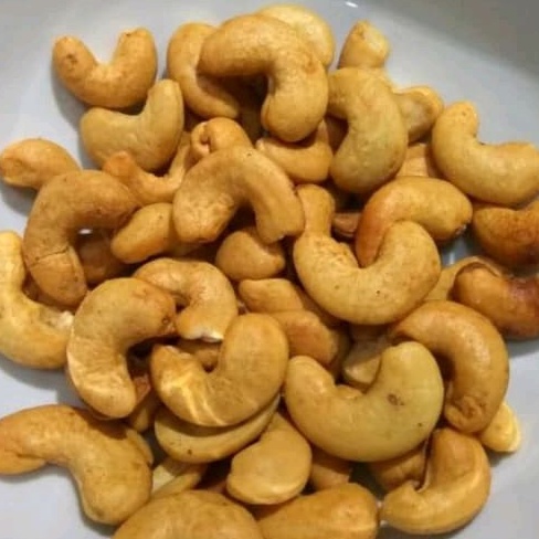

Kacang Mede Oven / Panggang Rasa Original 500 Gram