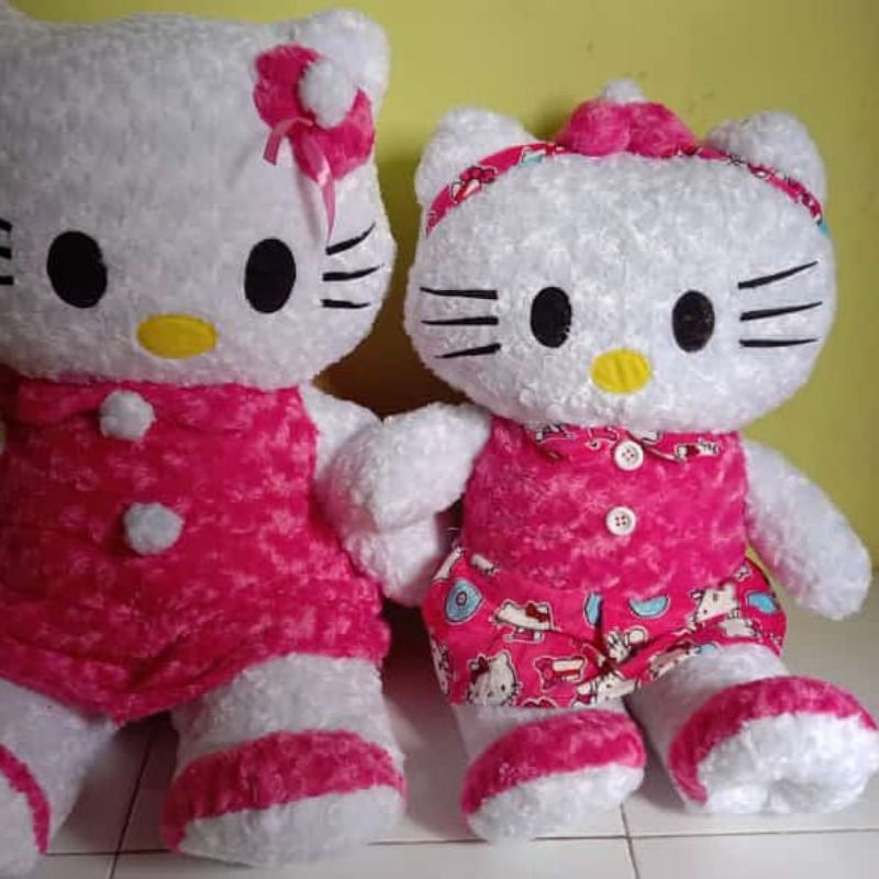 boneka helokitty 1mtr jumbo(baju)