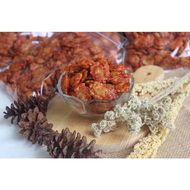 

Emping melinjo pedas manis produksi rumahan emping super