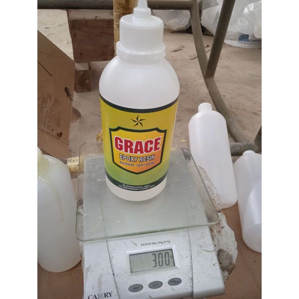 

Lem epoxy 2 komponen lem kayu kemasan setengah