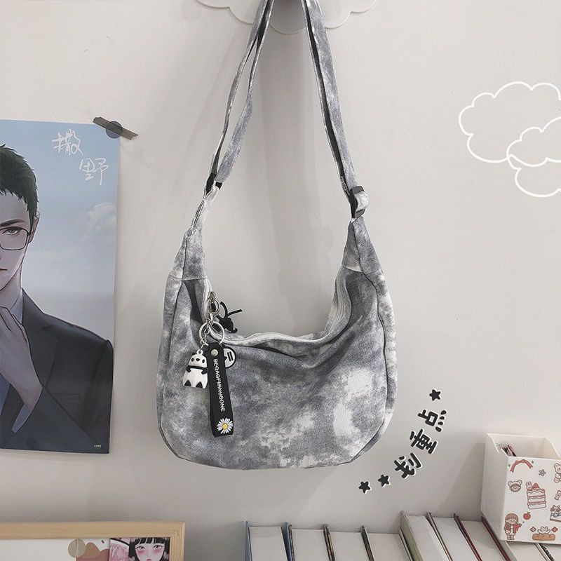 ✹Sera Jepang Harajuku Chic Tie-Dye Kanvas Tas Wanita Gaya Korea Gadis Mahasiswa Messenger Tas Bahu Dumpling Bag