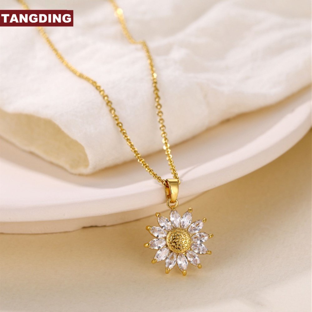 【COD Tangding】Kalung Dengan Liontin Bentuk Bunga Untuk Wanita