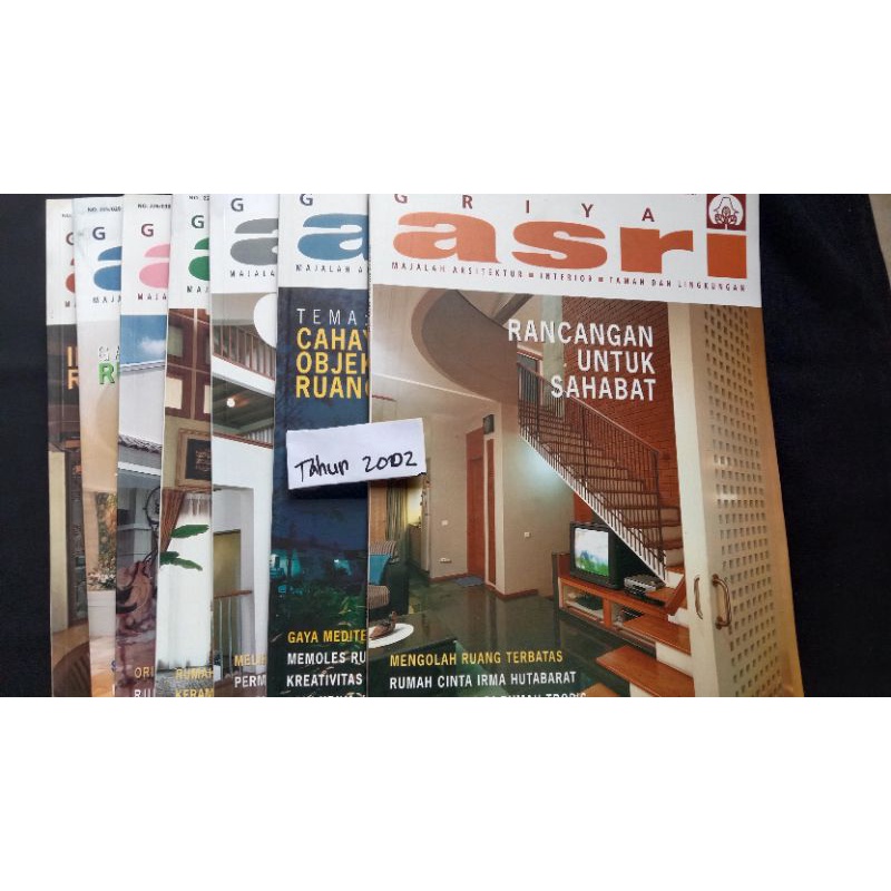 Majalah Asri bekas edisi tahun 2002/majalah interior design/majalah bekas murah