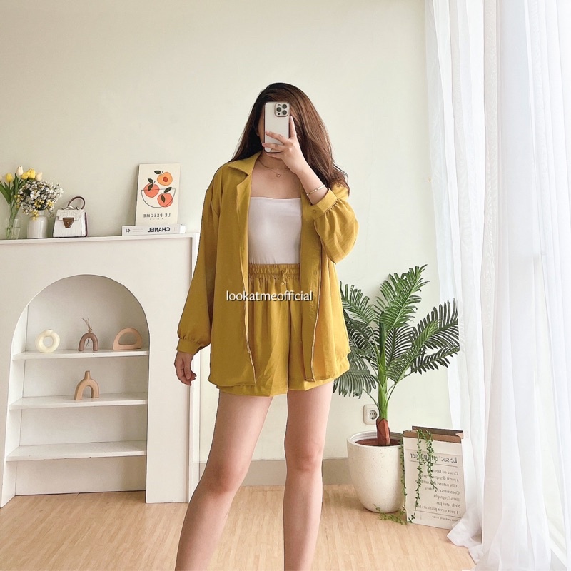 lookatmeofficial • Diory Crinkle Set - Setelan Wanita Kemeja Oversized dan Celana Pendek
