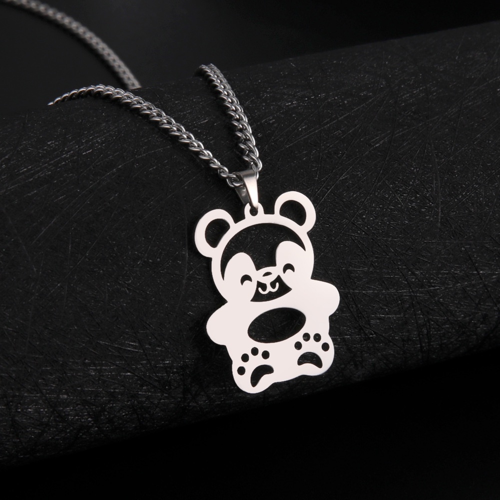 Kalung Rantai Bahan Titanium Desain Bayi Panda Hollow out Gaya Nasional Serbaguna Untuk Hadiah