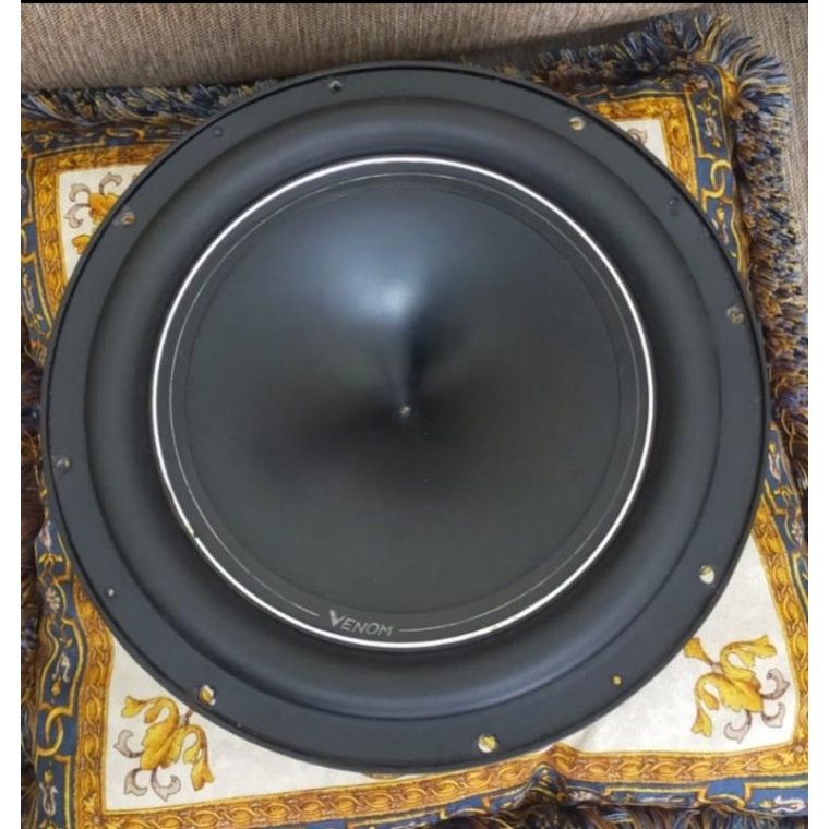 subwoofer venom