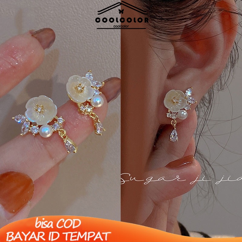 COD❤️1 Pasang Anting Giwang Model Bunga Gaya Retro Elegan Dengan Berlian Imitasi Untuk Wanita Fashion Wanita Sederhana Aksesoris Perhiasan Hadiah Ulang Tahun