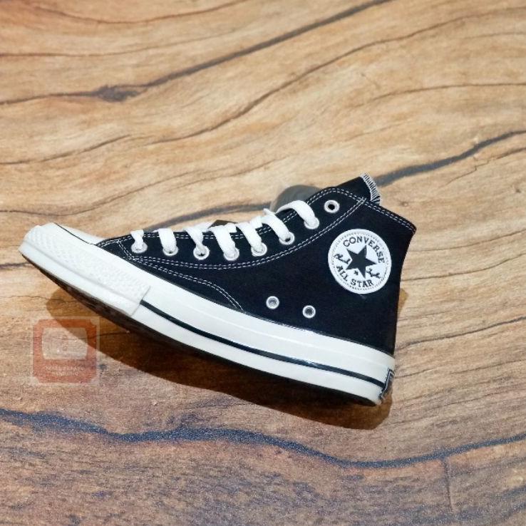 Harga Murah.. Sepatu pria Sepatu Converse Tinggi / Sepatu Boot All star