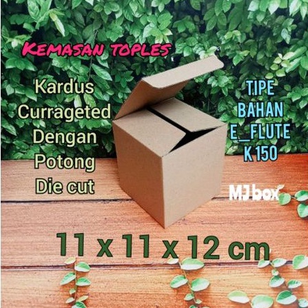 

kardus karton UK, 11x11x12 cm... die cut currageted, dus packing botol dll