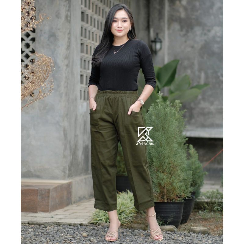 Celana Kulot Wanita Bahan Katun Twill Combed Premium - Baggy Pants 7/9 Kulot - Celana Bantal Wanita Premium